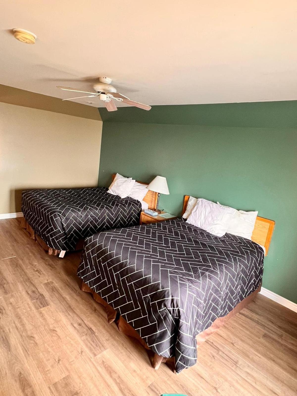 Caswell Resort Sundridge Экстерьер фото